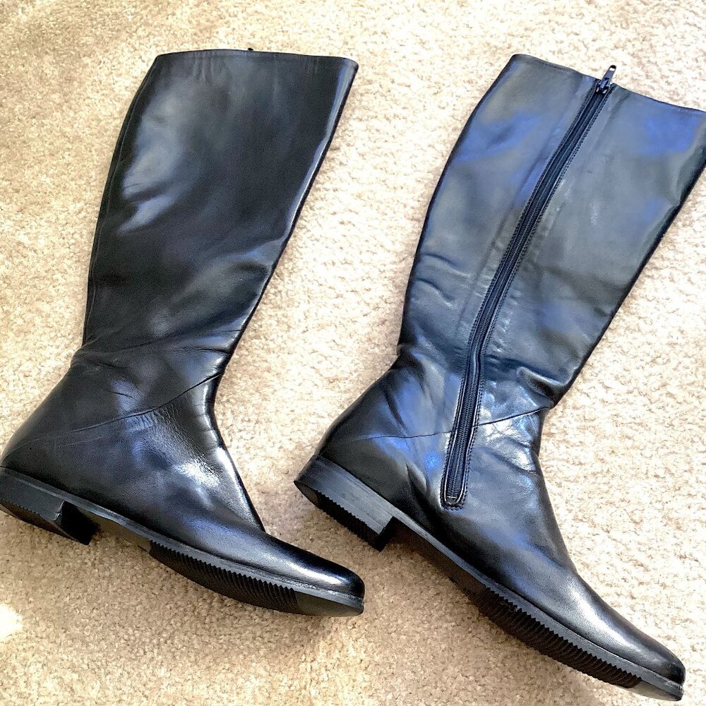 Italian Leather, Hand Made Knee High Luxury Boots, 7.5 Narrow Black Vintage Flat